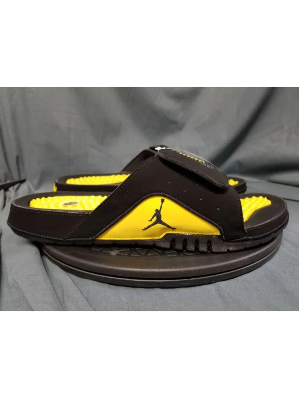 Jordan Hydro IV Retro Sandals Thunder 532225 017 Mens Size 11 NEW w/TAGS!